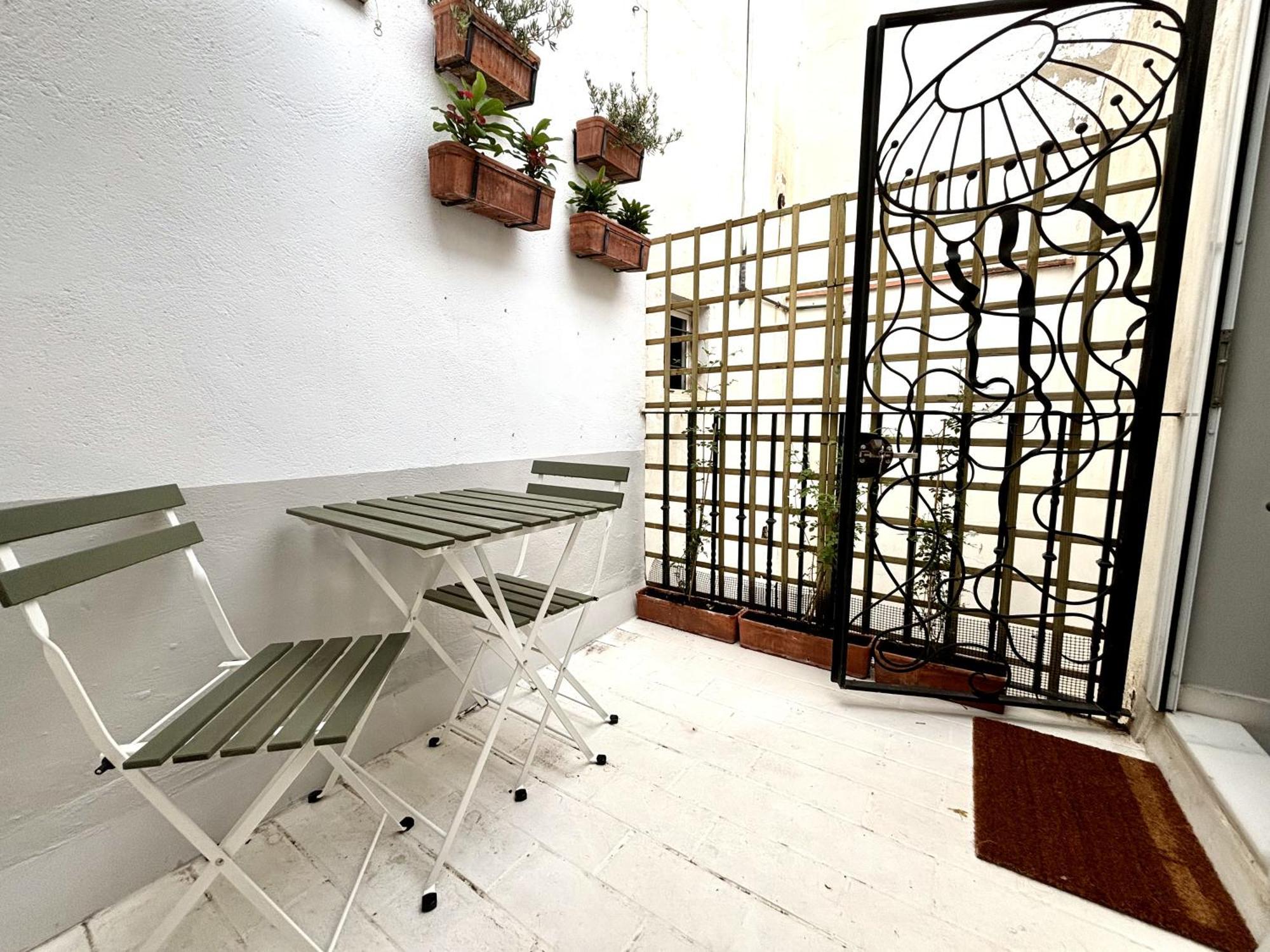 Eva Recommends Cruz Appartement Séville